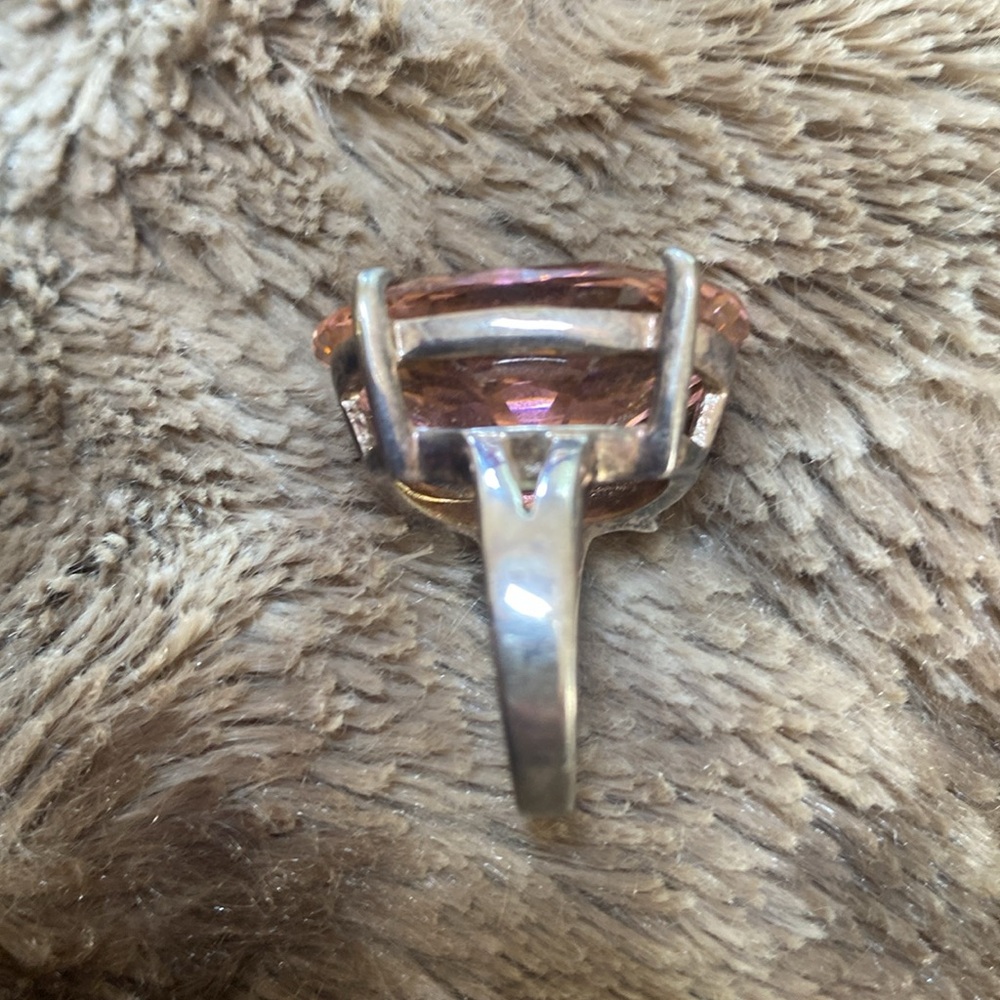 Express Ring - Picture 4 of 4